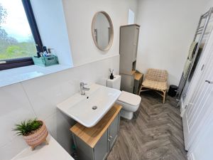 Bathroom- click for photo gallery
